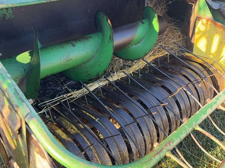 john-deere-24t-image-6
