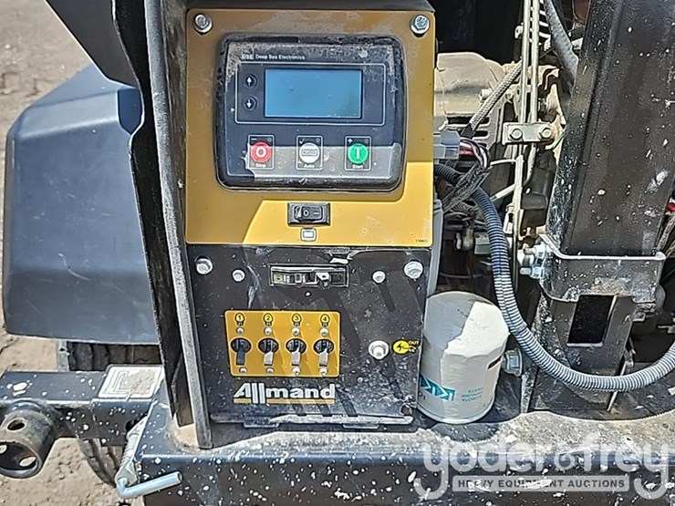allmand-bros-night-lite-gr-image-30