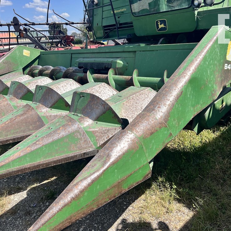 JOHN DEERE 643
