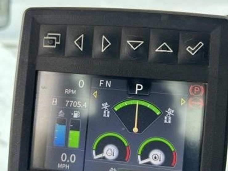 2018-deere-872gp-image-39
