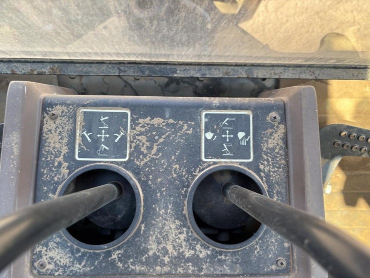 1998-deere-410e-image-46
