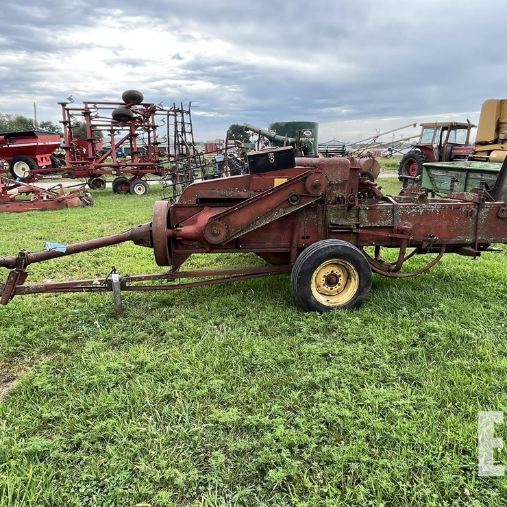 NEW HOLLAND 68