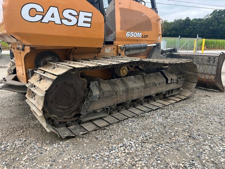 2019-case-650m-lgp-image-16