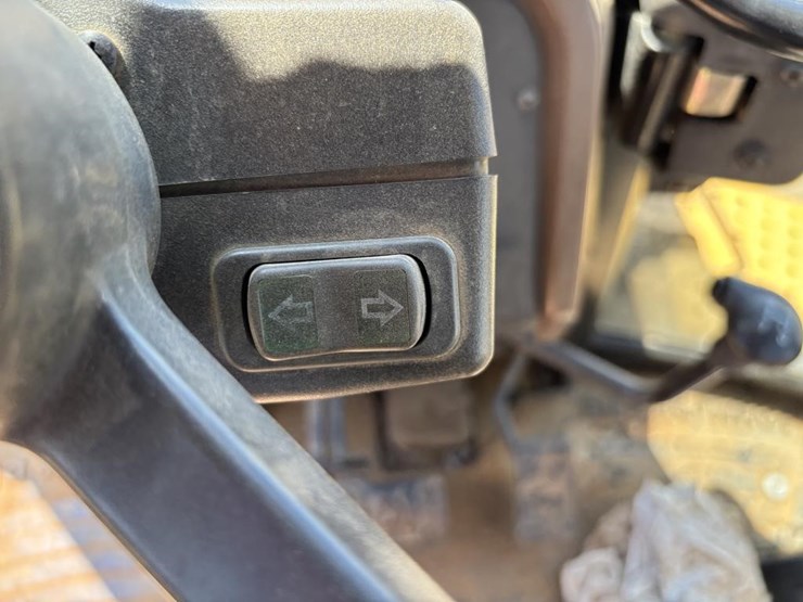 1998-deere-410e-image-38