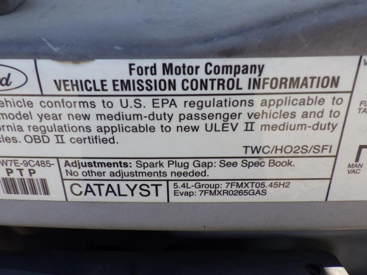 2007-ford-econoline-350-image-11