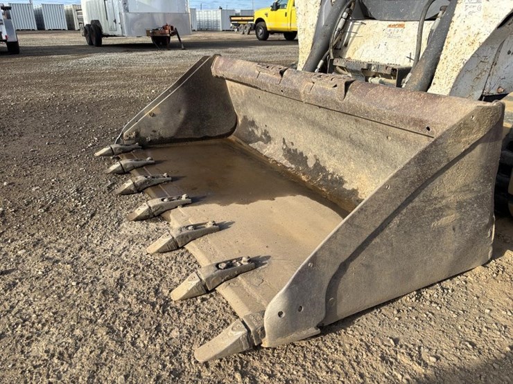 2016-bobcat-t590-image-9