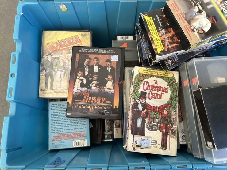 lot-assorted-vcr-tapes-image-4