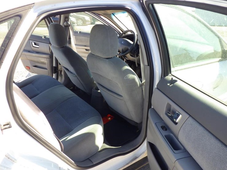 2000-ford-2000-image-8