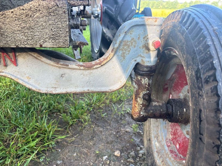 gibson-aeh-garden-tractor-image-28