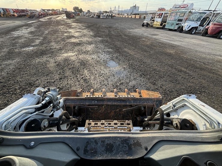 2018-bobcat-t450-image-20
