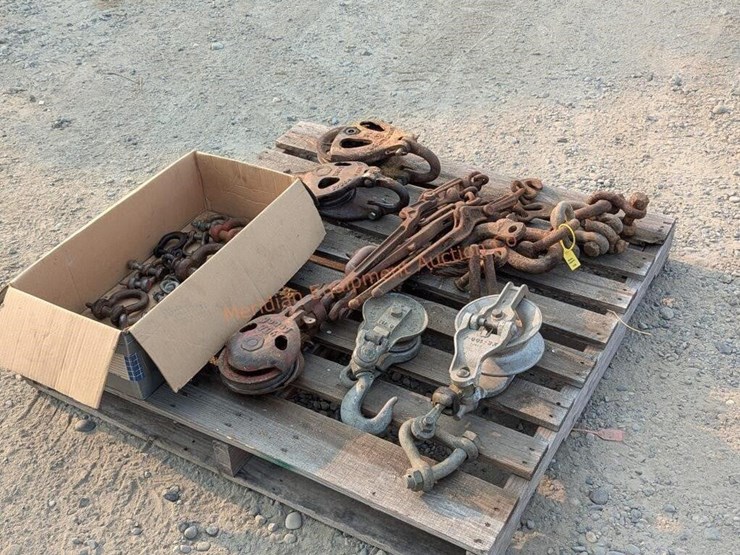 4-chain-binders,-5-blocks,-&-shackles-image-13