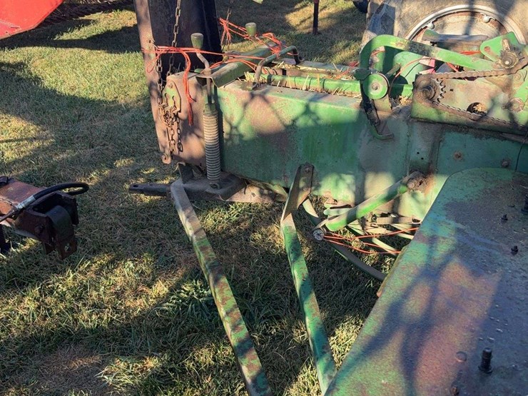 john-deere-24t-image-9