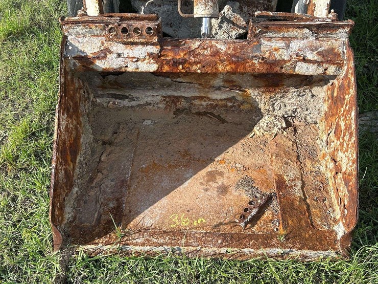 2017-bobcat-s70-image-11