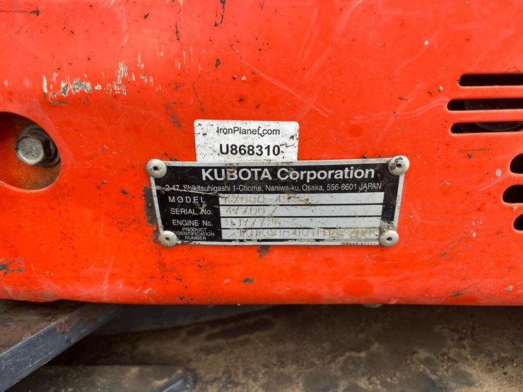 2019-kubota-kx080-image-39