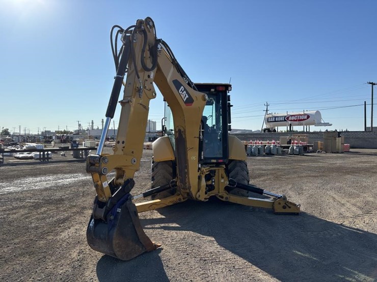 2018-caterpillar-420f2-it-image-8