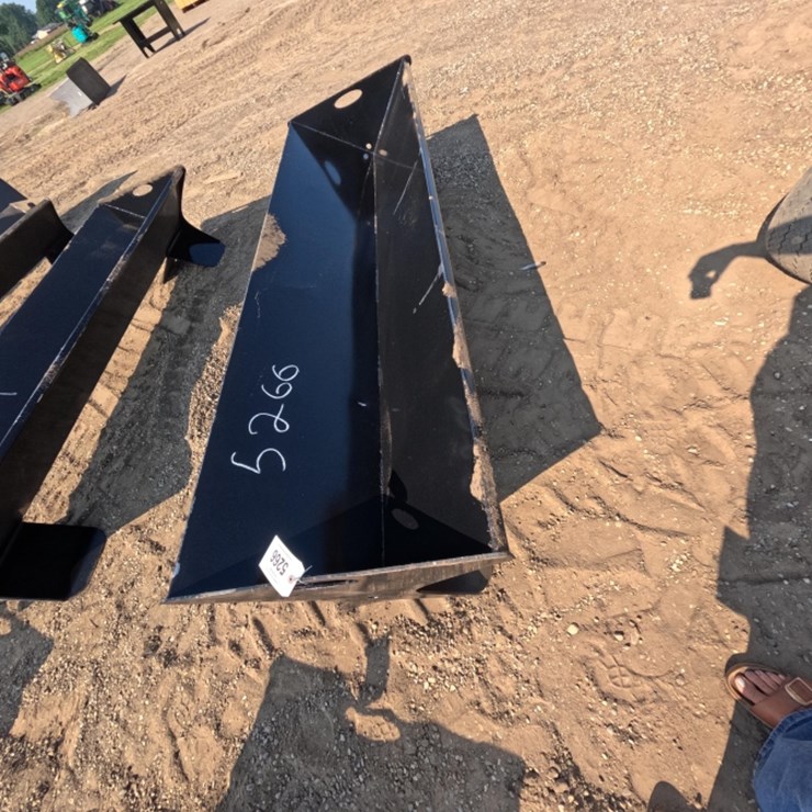 #5266 • Heavy Duty Cattle Feeder