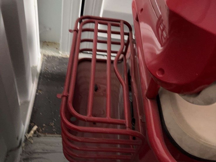 new-2025-irc40-high-end-electric-mini-golf-cart,-red-in-color,-runs-image-4