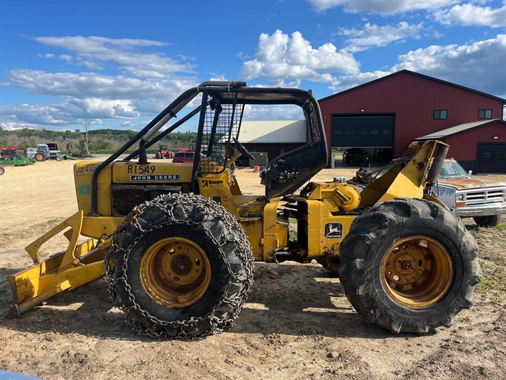 john-deere-440-image-2