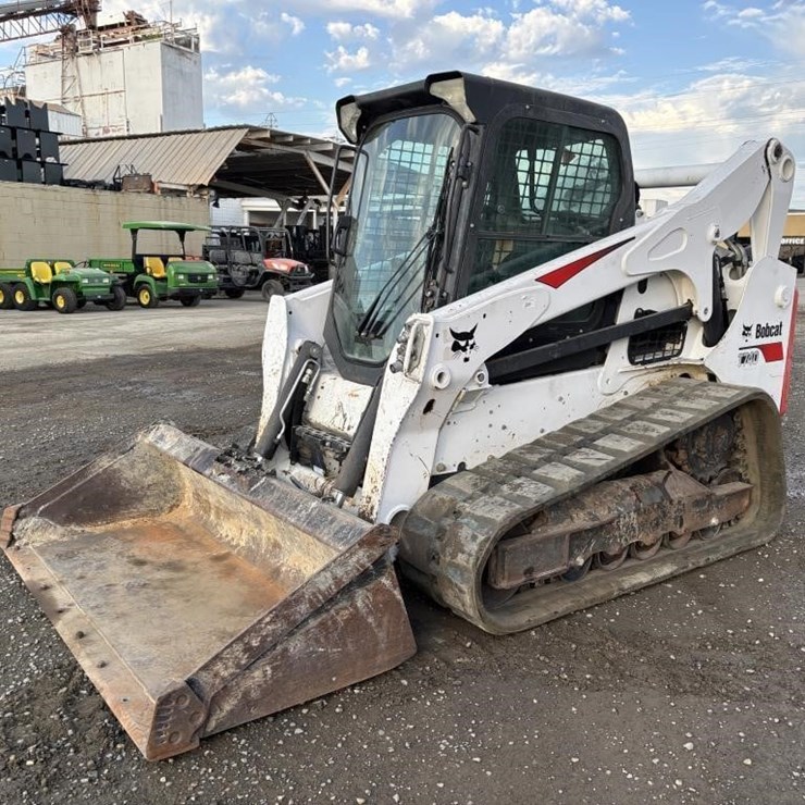 2019 BOBCAT T740