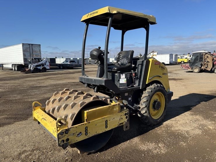 2020-bomag-bw124pdh-image-1