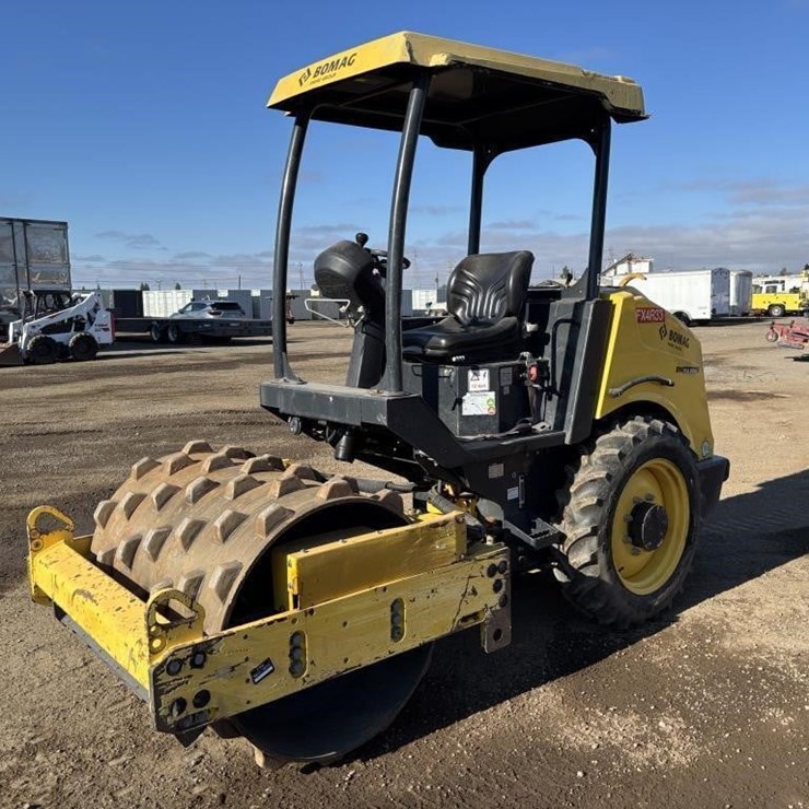 2020 BOMAG BW124PDH