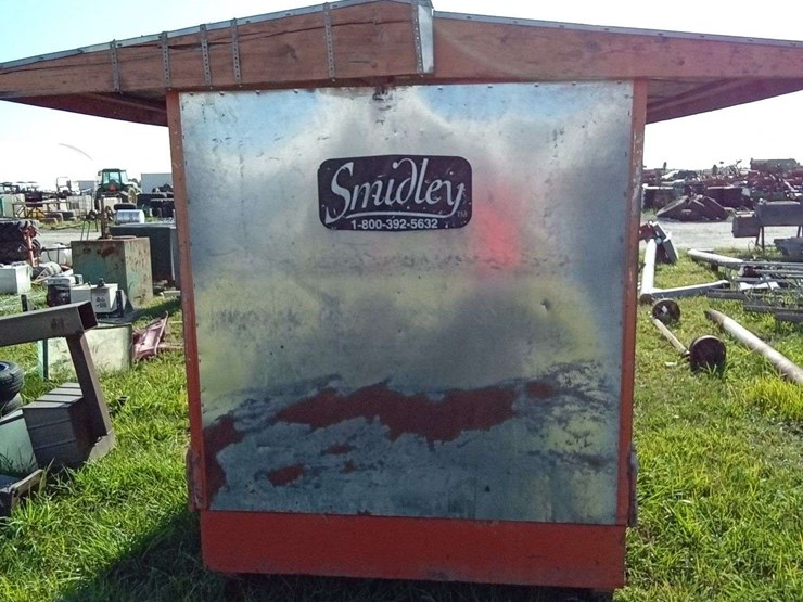 4-ton-smidley-cattle-feeder-image-3