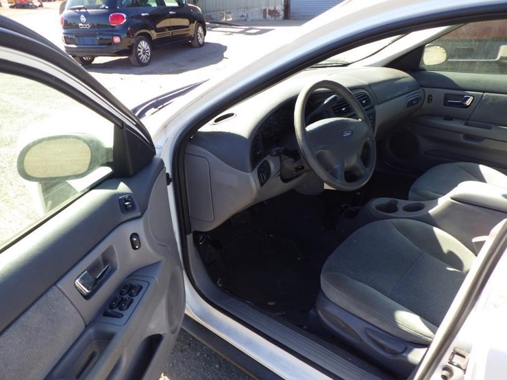2000-ford-2000-image-5