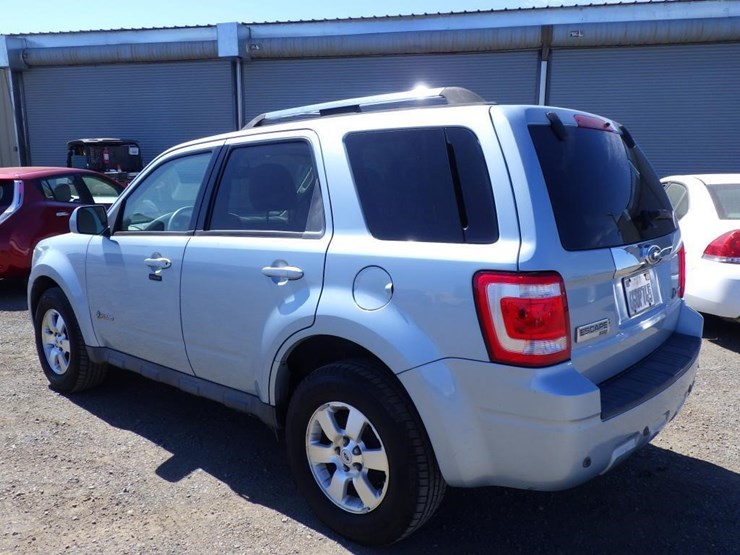 2009-ford-escape-image-4