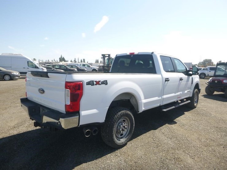 2018-ford-f250-image-4