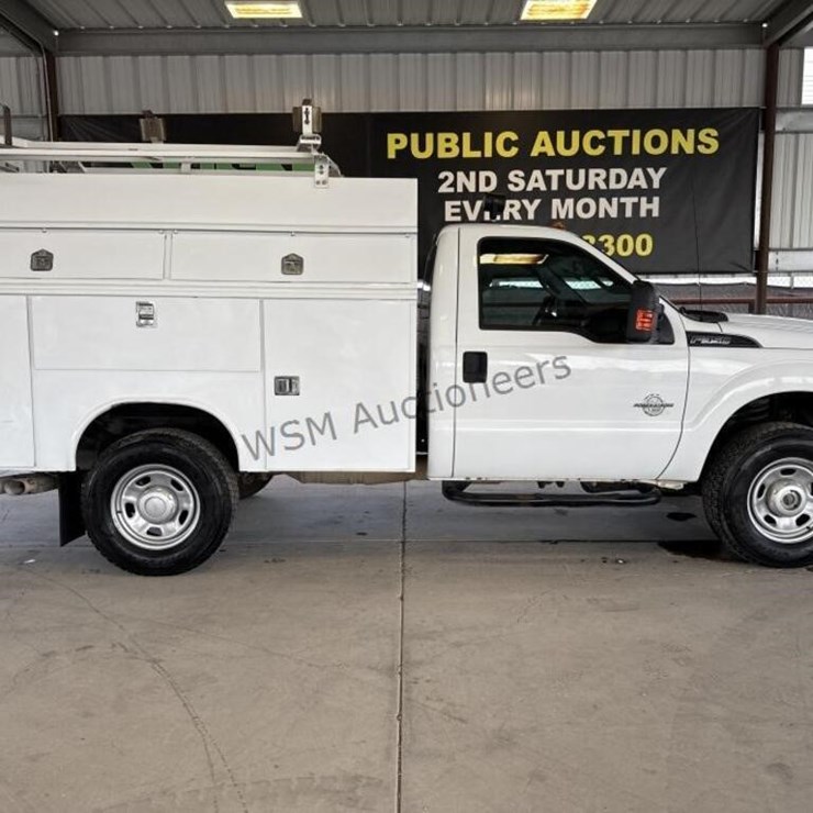 2012 FORD F350