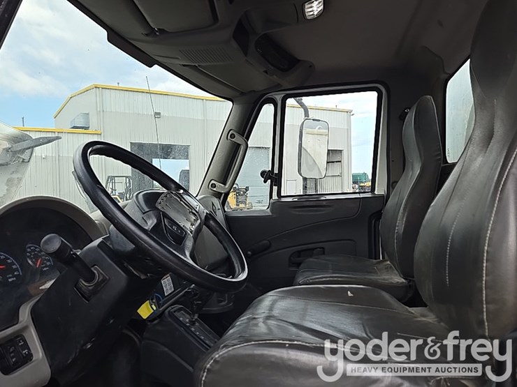 2017-international-4300-sba-image-47