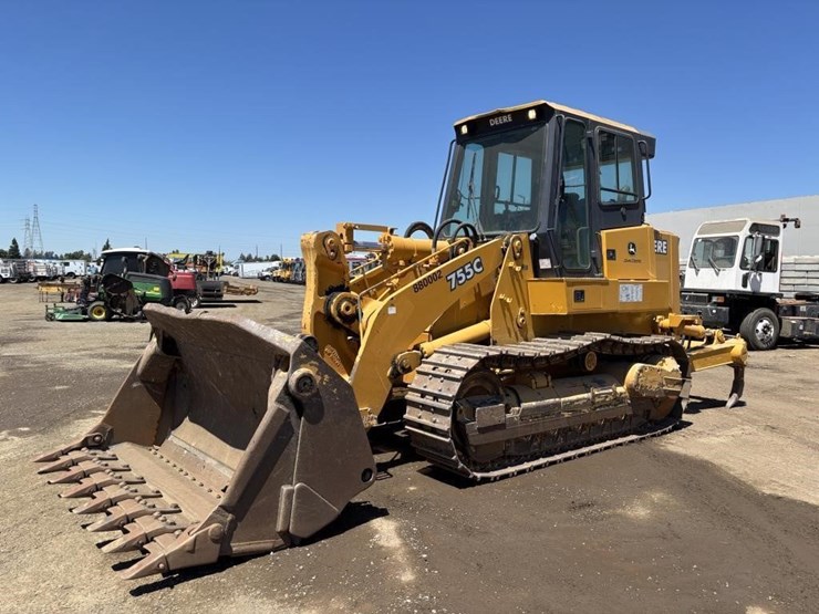 2005-deere-755c-image-1