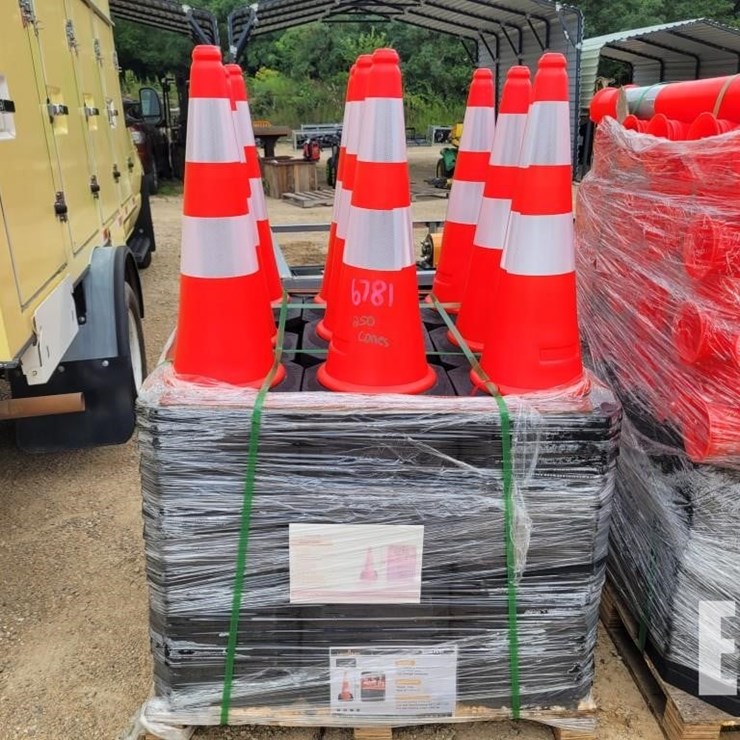 TRAFFIC CONES (250)