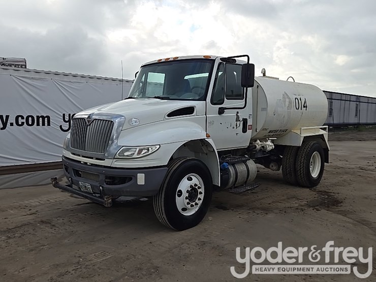 2017-international-4300-sba-image-1