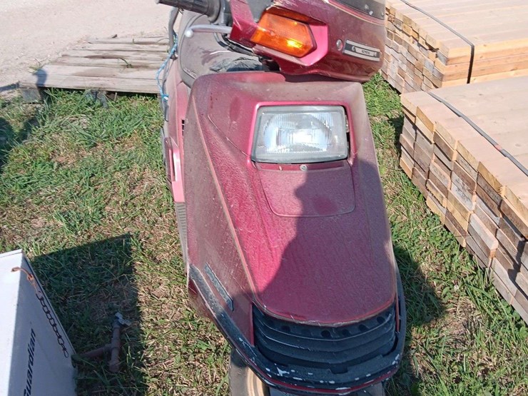 1985-honda-250-elite-scooter,-24,939-miles,-needs-work,-vin:-lcetdnp1386301528-image-3