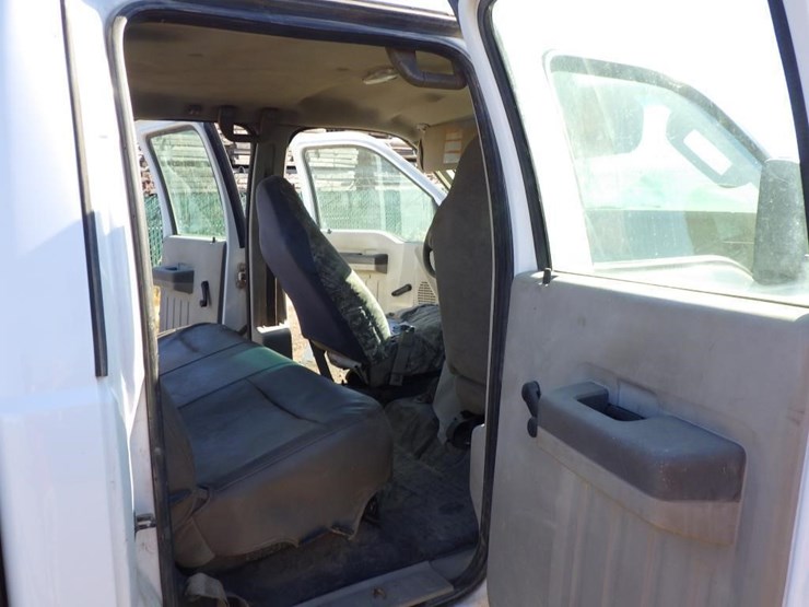 2008-ford-f250-image-9