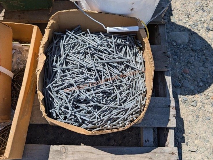 nails-&-construction-supplies-image-10