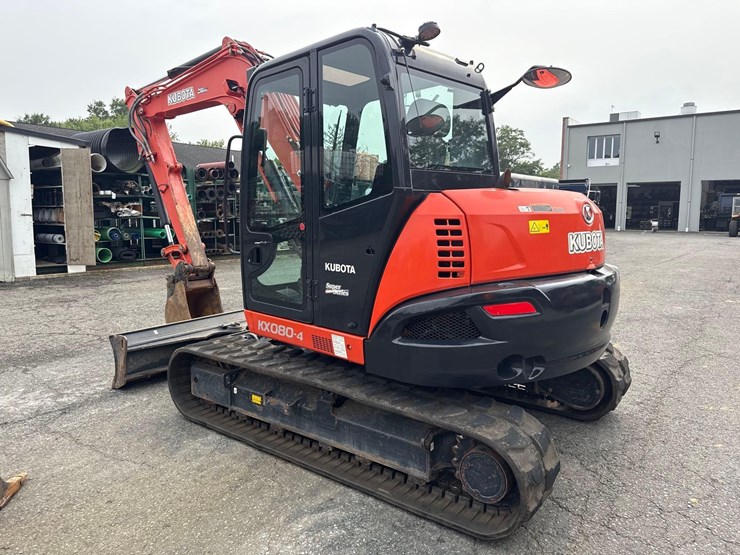 2019-kubota-kx080-image-4