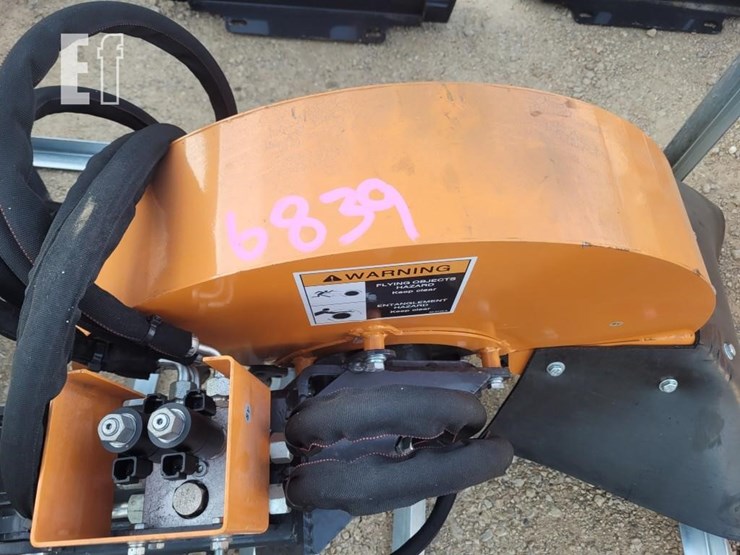 wolverine-sg-13-08d-stump-grinder-image-2
