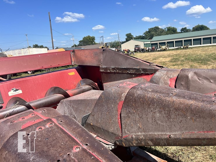 case-ih-1063-image-9