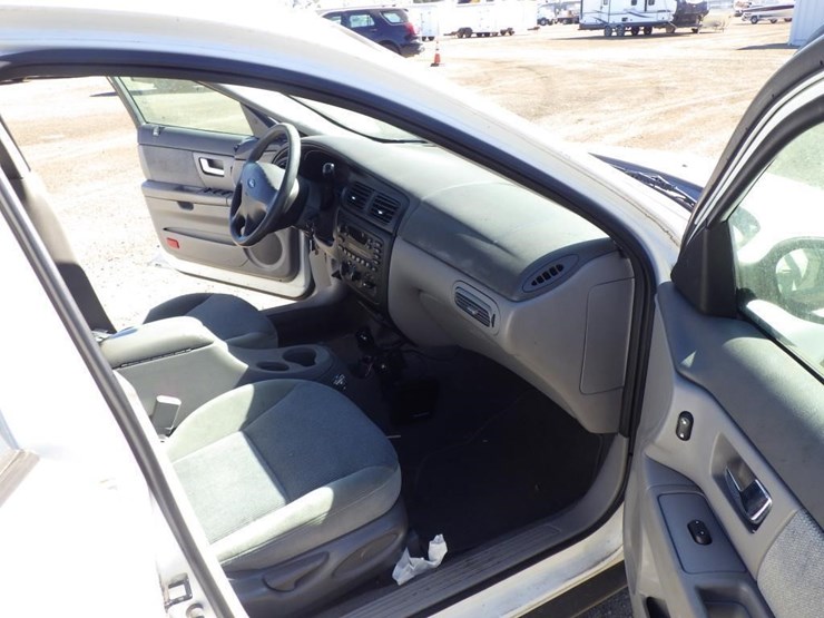 2000-ford-2000-image-6