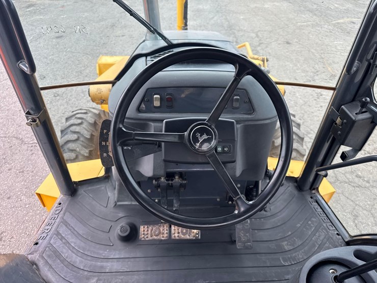 deere-310-image-13