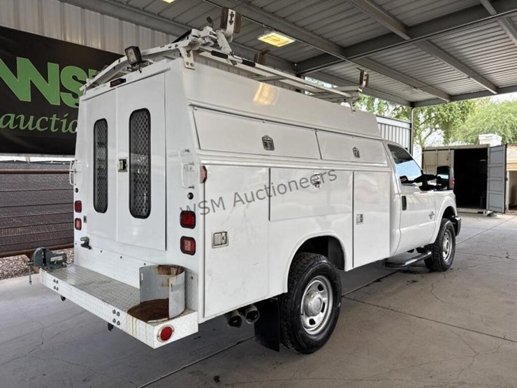 2012-ford-f350-image-7