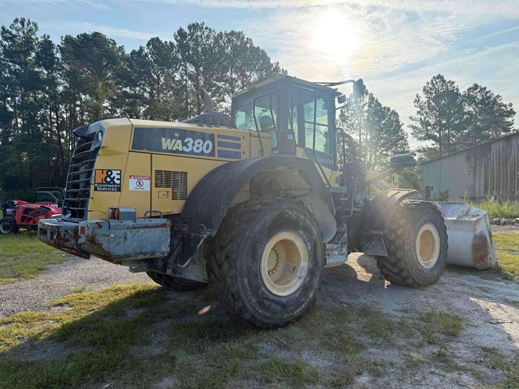 2018-komatsu-wa380-8-image-3