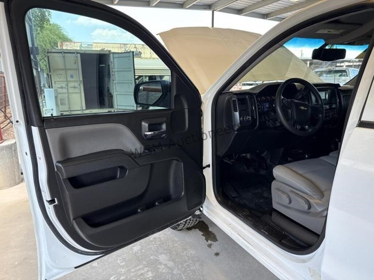 2014-chevrolet-silverado-1500-image-23