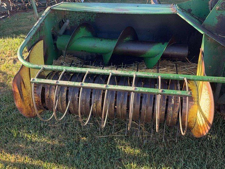 john-deere-24t-image-4
