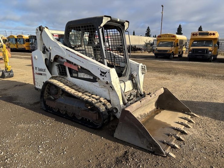 2016-bobcat-t590-image-2