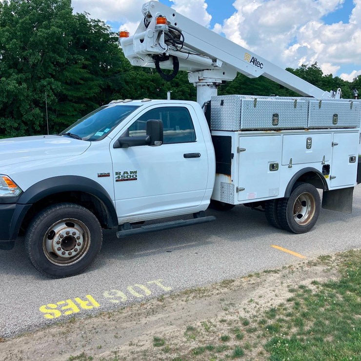 2017 Ram 4500 Bucket Truck