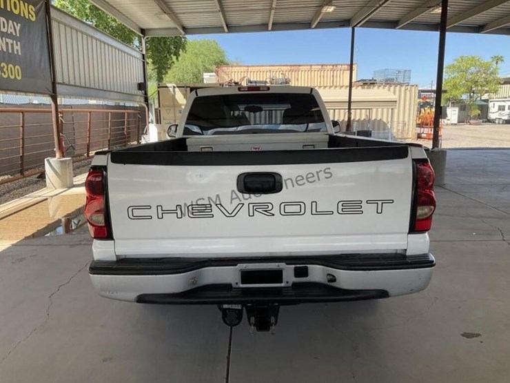 2006-chevrolet-silverado-1500-image-6