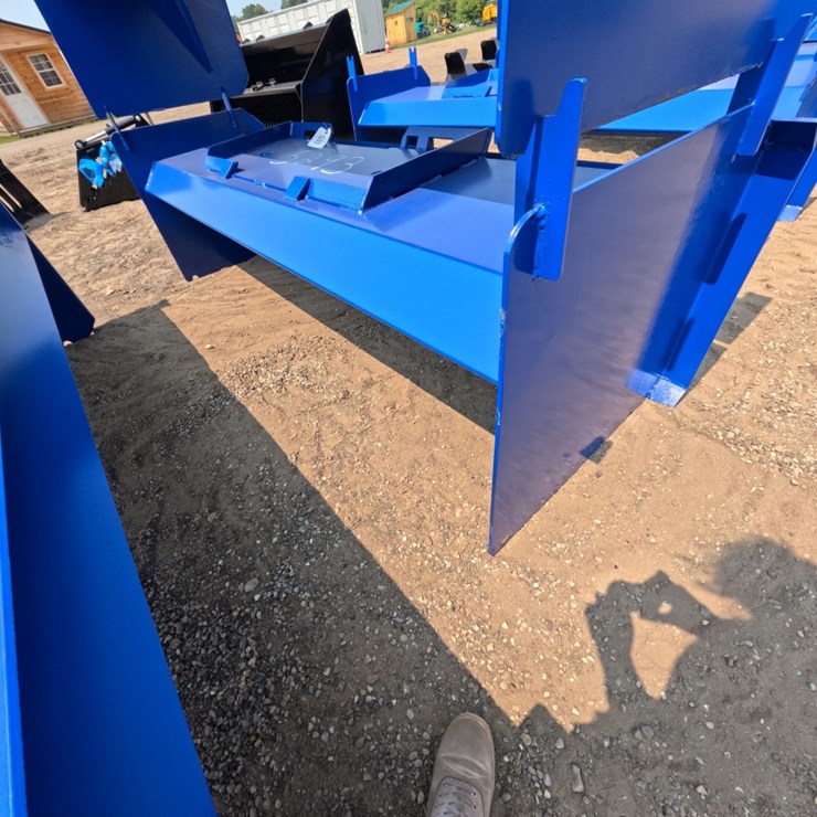 #5293 • 8' Skid Steer Economy Pusher